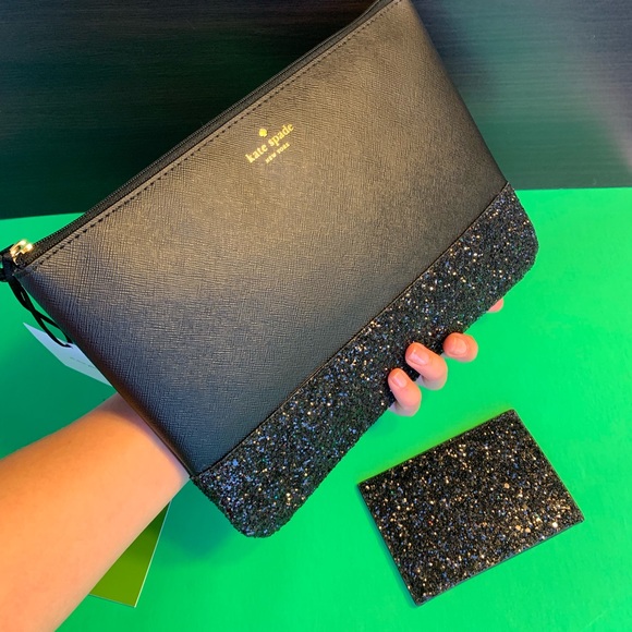 kate spade Handbags - ✨Kate Spade Set in Black Glitter ✨